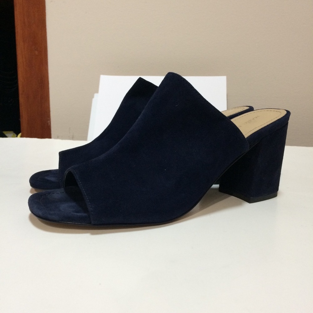 Marc Fisher Dafne Navy Peep Toe Mules